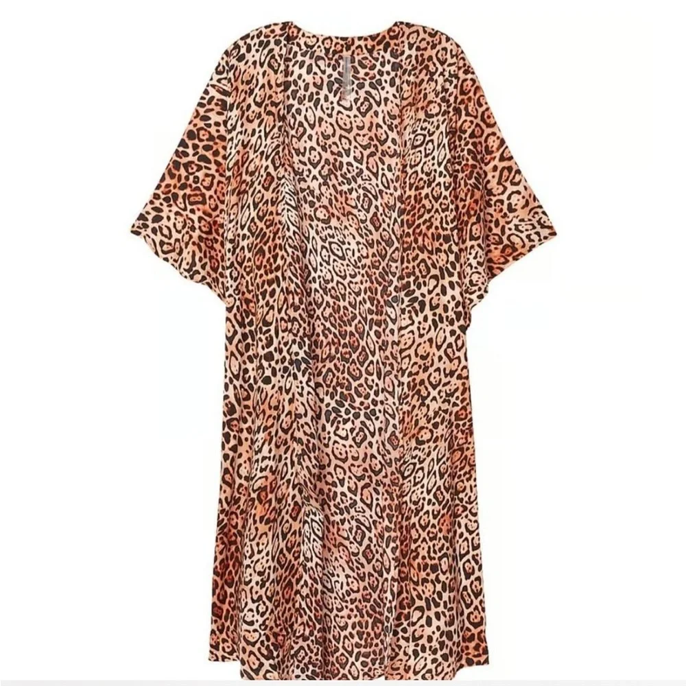 Victoria’s Secret leopard print long duster kimono swimsuit cover up size M/L - Picture 2 of 10